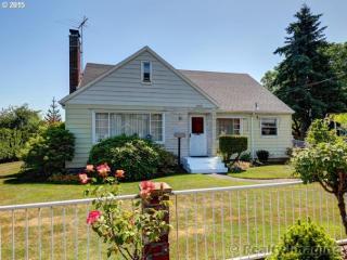 4114 109 Ave, Portland OR  97220-2616 exterior