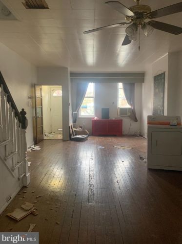 1735 17th St, Philadelphia PA  19145-2223 exterior