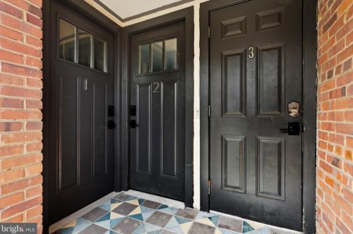 4402 2nd St, Washington, DC 20011-4926