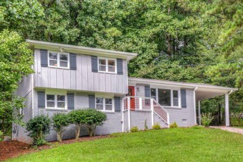 2446 Crestdale Cir, Atlanta GA  30316-3940 exterior