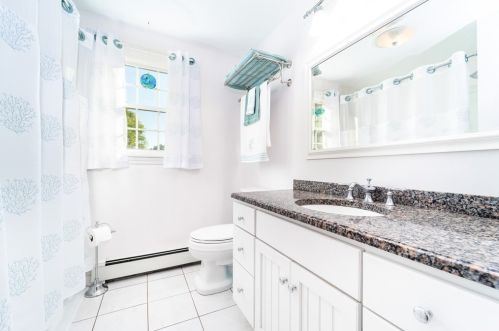 30 Frst Hl Dr, Taunton MA 02780-5146 exterior