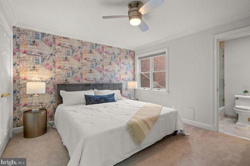 613 Royal St, Alexandria VA  22314-2031 exterior