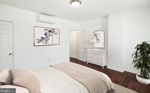 2645 Emerald St, Philadelphia PA 19134-2033 exterior