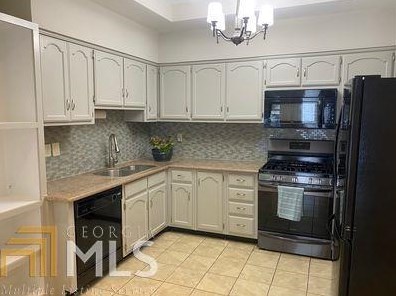 2110 Clairmeade Valley Rd, Atlanta, GA 30329-1052