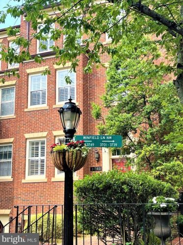 3741 Winfield Ln, Washington DC  20007-2398 exterior