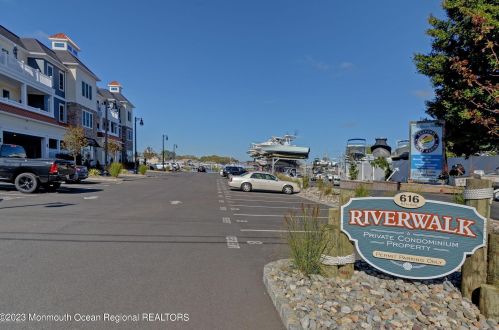 616 5th Ave, Belmar NJ  07719 exterior