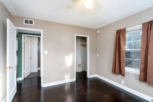 4615 Dodge St, Duluth MN 55804-1515 exterior