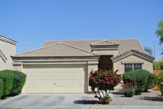 3232 Huntington Dr, Phoenix AZ  85041-4339 exterior