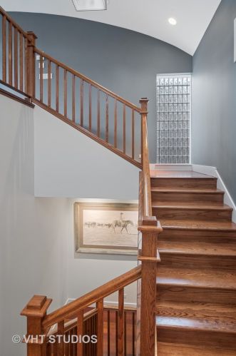 1708 Winnemac Ave, Chicago IL 60706-3427 exterior