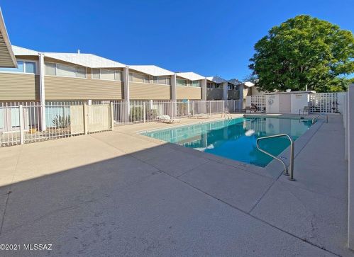 1776 Palo Verde Blvd, Tucson AZ  exterior