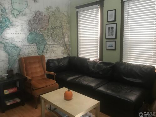 61 Plum St, New Brunswick NJ 08901-1829 exterior