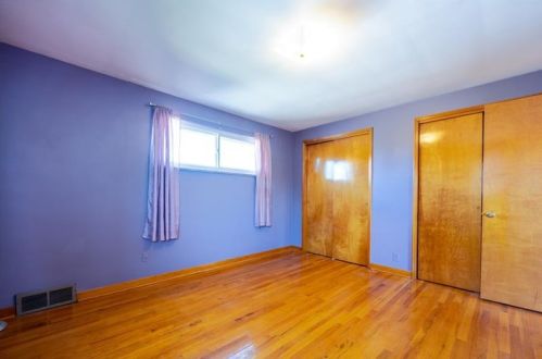 700 Southcrest Dr, Pittsburgh PA 15226-1238 exterior