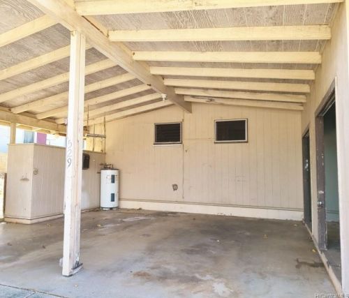 529 Kapaia St, Honolulu, HI 96825-2416