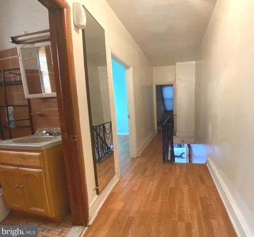 1824 16th St, Philadelphia PA  19145-2203 exterior