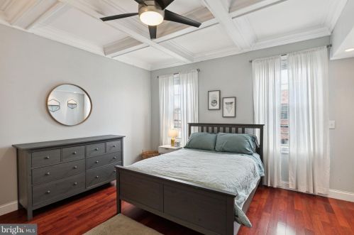 208 Mckean St, Philadelphia PA 19148-2646 exterior