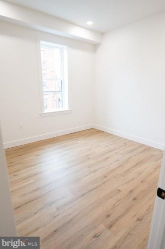 1500 Dickinson St, Philadelphia PA 19146-4757 exterior