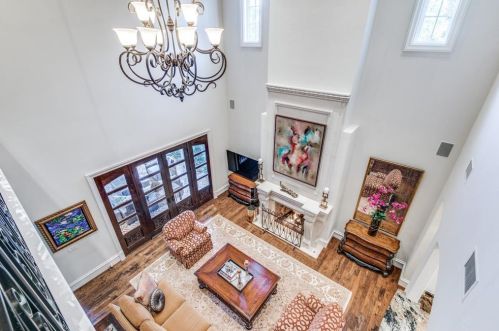 1 Bretton Woods Way, Dallas TX 75220-3808 exterior