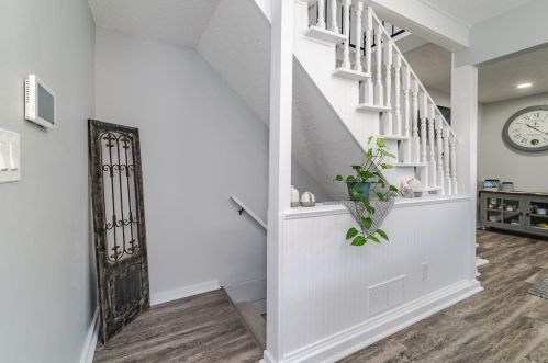 943 Earl St, Saint Paul MN  55106-3944 exterior