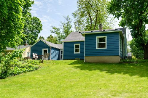 829 Parchmount Ave, Kalamazoo MI 49004-2055 exterior