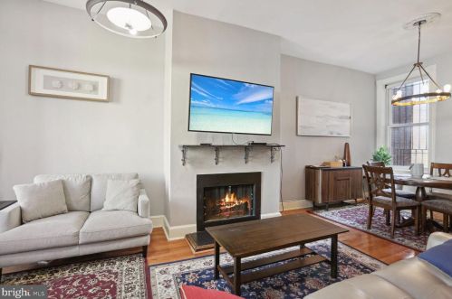 707 7th St, Washington DC  20001-3715 exterior