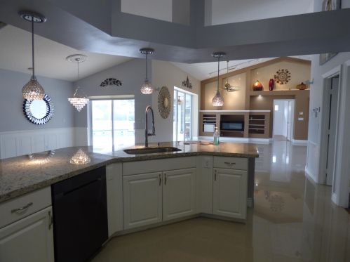 474 Carter Ave, Fort Pierce FL 34983-2999 exterior