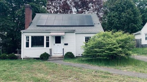 12 Spier Ave, Enfield, CT 06082-4320