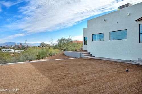 1540 Hl Side Dr, Tucson AZ 85745 exterior