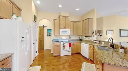 33584 Herring View Dr, Lewes DE 19958-5437 exterior