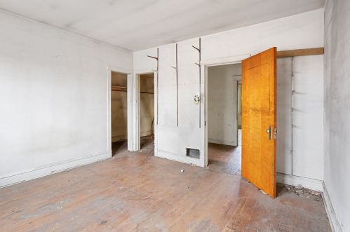 2001 93 St, Chicago IL 60617-4107 exterior