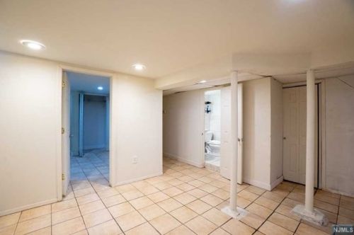 703 28 St, Union City NJ 07087-2305 exterior