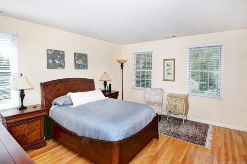 789 Ridgebury Rd, Ridgefield CT 06877-1407 exterior