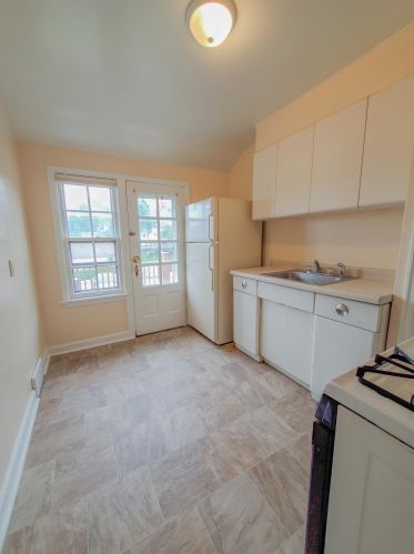 5423 Greenfield Ave, Milwaukee WI 53204-2618 exterior