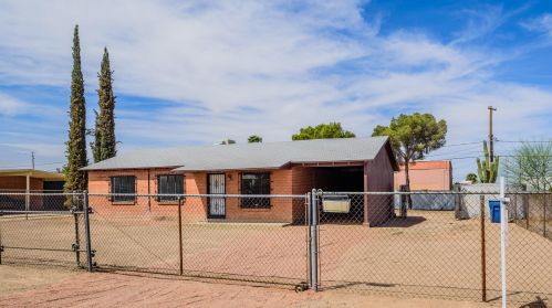 2402 Jefferson Ave, Tucson AZ  85711-6636 exterior