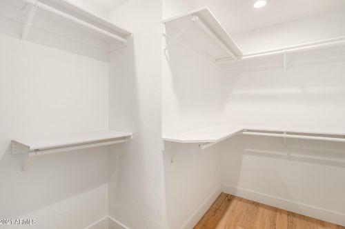 500 Aspen Dr, Chandler AZ  85226-2718 exterior