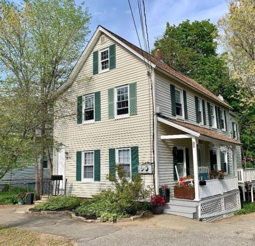 53 Spring St, Concord, NH 03301-2416