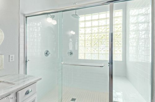 17848 15th St, Phoenix AZ  85022-1296 exterior