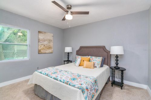 3213 Cherry St, Tampa FL  33607-3115 exterior