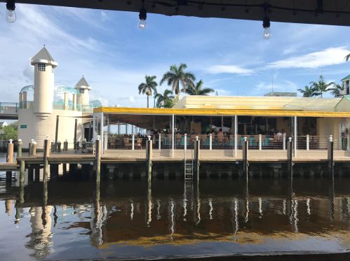 11 Surf Rd, Boynton Beach FL exterior