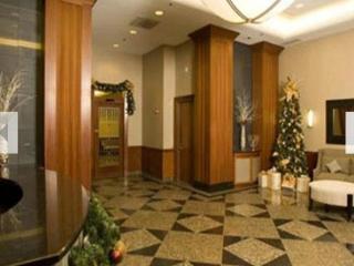 500 State St, Chicago IL  60605-1601 exterior