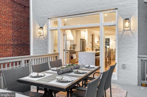 30 Adams St, Washington DC  20001-1026 exterior