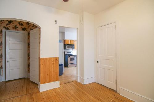 1024 Sherman Ave, Madison WI  53704-4233 exterior