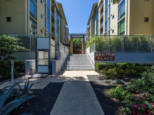 1600 Barton Springs Rd, Austin TX  78704-1081 exterior