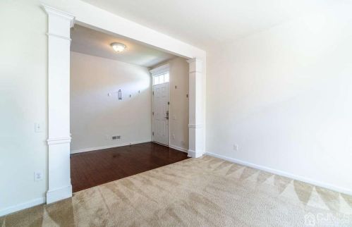 2401 Leia Ln, New Brunswick NJ  08904-1867 exterior