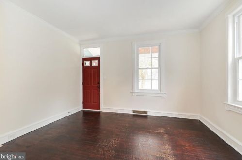 403 Howard St, Riverton NJ 08077-1328 exterior