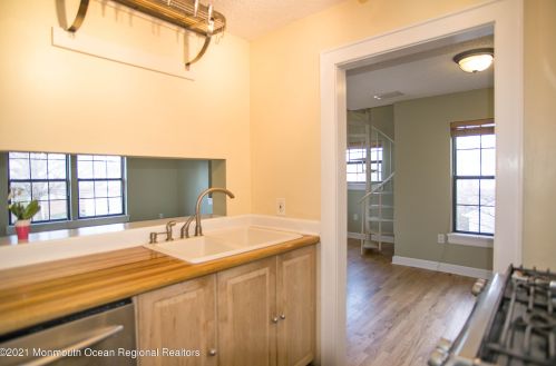 203 Larkspur Ln, Jackson Twp NJ 08527-4180 exterior