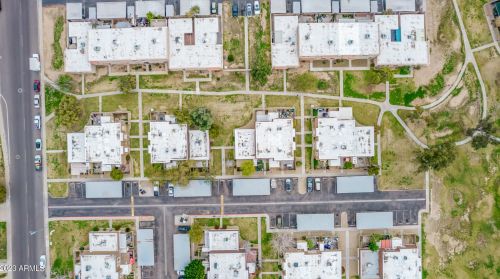 8427 34th Ave, Phoenix AZ  85051-5952 exterior