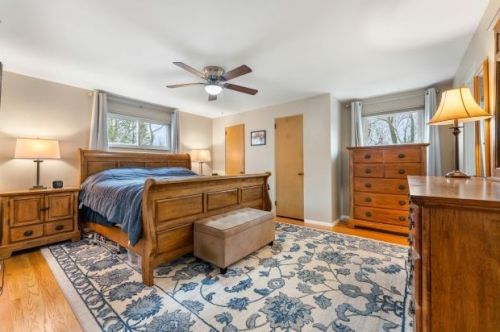 1491 Mohican Dr, Pittsburgh PA 15228-1613 exterior