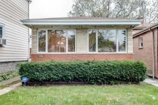 8738 Halsted St, Chicago, IL 60620-2646