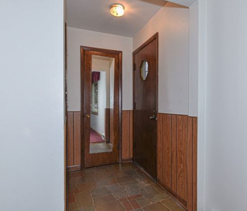 138 Van Norman Ave, Milwaukee, WI 53207-5812