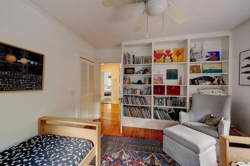 690 Angell St, Providence RI 02906-5309 exterior